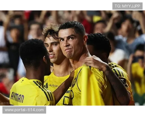 沙特吉达球场准备就绪，西超杯决赛氛围浓厚